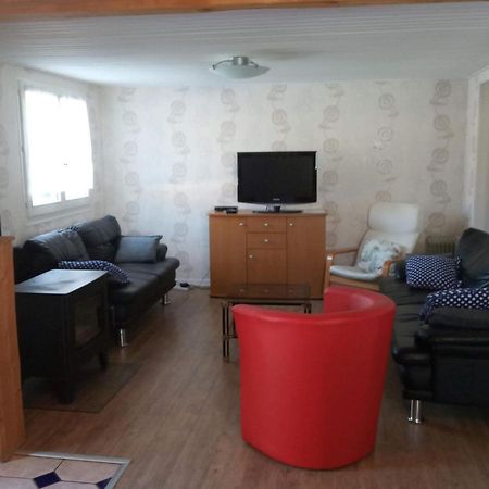Appartement Daria Prémanon Eksteriør billede